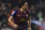 BILBAO, SPAIN - NOVEMBER 06:  Xavi Hernandez of FC Barcelona runs with the ball during the La Liga match between Athletic Club and FC Barcelona at San Mames Stadium on November 6, 2011 in Bilbao, Spain.  (Photo by David Ramos/Getty Images)