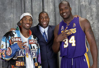 Magic Johnson during a Lakers practice basketball 1997 shirt