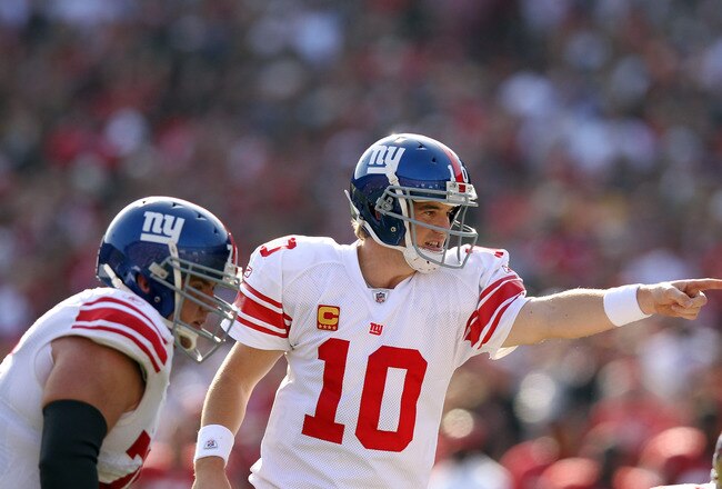 SAN FRANCISCO, CA - NOVEMBER 13:  Eli Manning #10 of the New York Giants in action against the San Francisco 49ers at Candlestick Park on November 13, 2011 in San Francisco, California.  (Photo by Ezra Shaw/Getty Images)