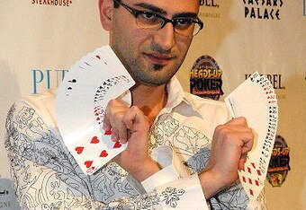 Antonio_esfandiari_2007_crop_340x234