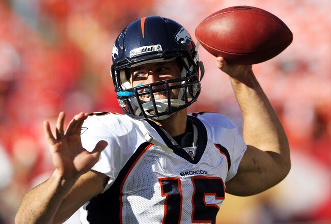KANSAS CITY, MO - NOVEMBER 13:  Quarterback Tim Tebow #15 of the Denver Broncos warms up prior to the game against the Kansas City Chiefs on November 13, 2011 at Arrowhead Stadium in Kansas City, Missouri.  (Photo by Jamie Squire/Getty Images)