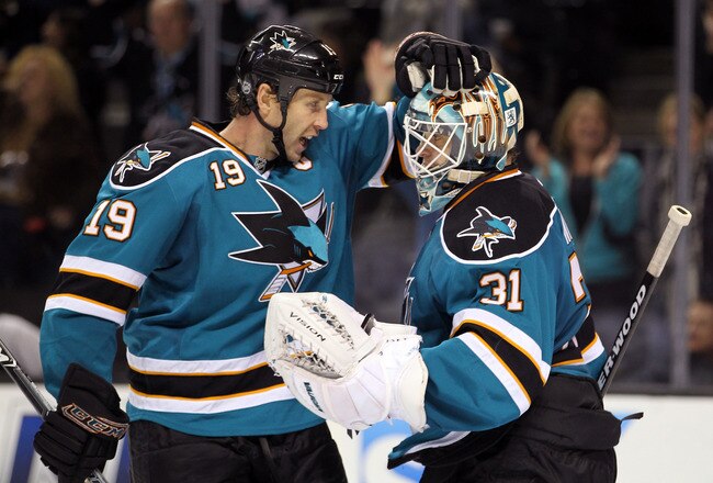 SAN JOSE, CA - NOVEMBER 07:  Joe Thornton congratulates Antti Niemi #31 of the San Jose Sharks after they beat the Los Angeles Kings at HP Pavilion at San Jose on November 7, 2011 in San Jose, California.  (Photo by Ezra Shaw/Getty Images)