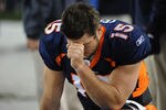 DENVER, CO - NOVEMBER 17: Tim Tebow #15 of the Denver Broncos prays during the final minute of the game against the New York Jets at Sports Authority Field at Mile High on November 17, 2011 in Denver, Colorado.  (Photo by Garrett W. Ellwood/Getty Images)