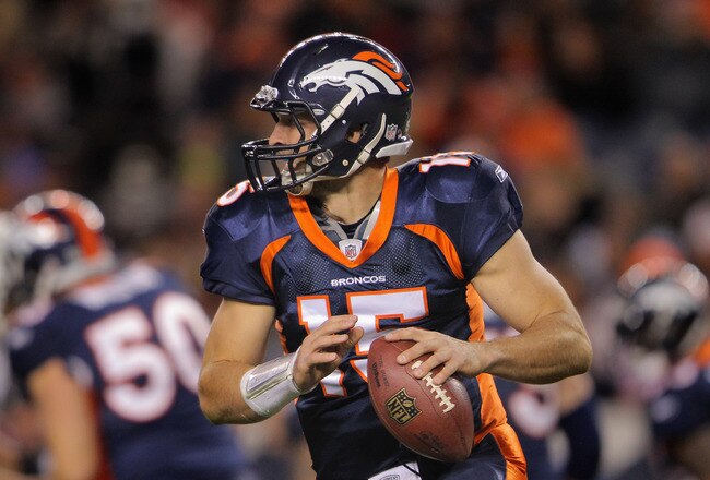 DENVER, CO - NOVEMBER 17:  Quarterback Tim Tebow #15 of the Denver Broncos rolls out against the New York Jets at Sports Authority Field at Mile High on November 17, 2011 in Denver, Colorado. Tebow went on to score the game winning touchdown as the Broncos defeated the Jets 17-13.  (Photo by Doug Pensinger/Getty Images)