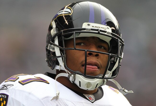 SEATTLE - NOVEMBER 13:  Running back Ray Rice #27 of the Baltimore Ravens warms up prior to the game against the Seattle Seahawks at CenturyLink Field on November 13, 2011 in Seattle, Washington. (Photo by Otto Greule Jr/Getty Images)