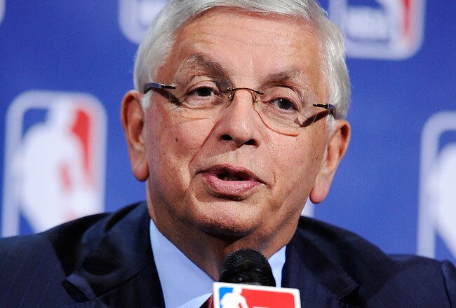 NEW YORK, NY - NOVEMBER 10:  NBA Commissioner David Stern speaks at a press conference after the NBA and NBA Player's Association met to negotiate the CBA at The Helmsley Hotel on November 10, 2011 in New York City.  (Photo by Patrick McDermott/Getty Images)