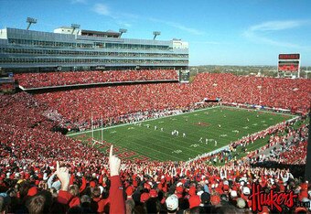 Memorial_stadium_crop_340x234