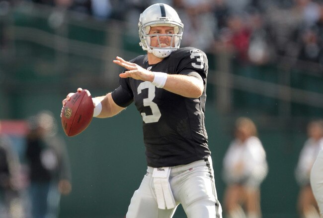 OAKLAND, CA - NOVEMBER 06:  Carson Palmer #3 of the Oakland Raiders in action against the Denver Broncos at O.co Coliseum on November 6, 2011 in Oakland, California.  (Photo by Ezra Shaw/Getty Images)