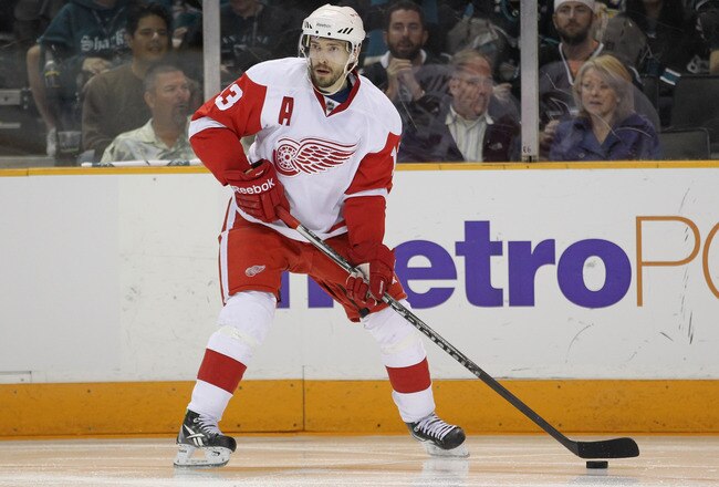 SAN JOSE, CA - MAY 01:  Pavel Datsyuk #13 of the Detroit Red Wings in action against the San Jose Sharks in Game Two of the Western Conference Semifinals during the 2011 NHL Stanley Cup Playoffs at HP Pavilion on May 1, 2011 in San Jose, California.  (Photo by Ezra Shaw/Getty Images)