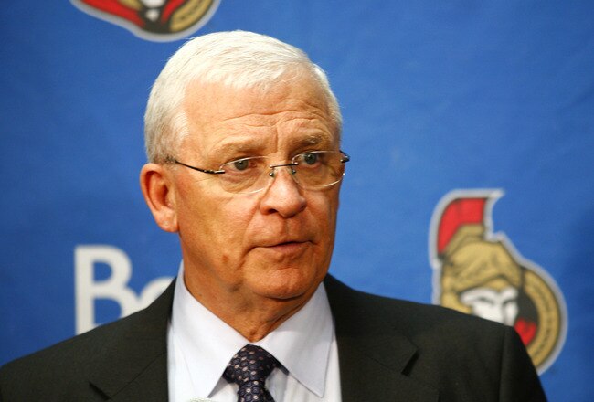 OTTAWA, ON - FEBRUARY 15:  Ottawa Senators GM Bryan Murray informs the media that Chris Kelly #22 of the Ottawa Senators has been traded to the Boston Bruins after a game against the New York Islanders at Scotiabank Place on February 15, 2011 in Ottawa, Ontario, Canada.  (Photo by Phillip MacCallum/Getty Images)