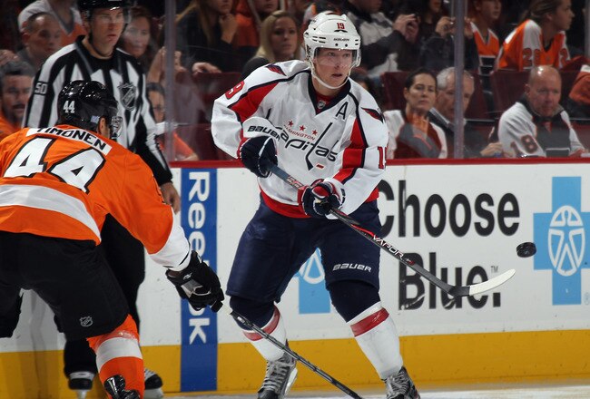 PHILADELPHIA, PA - OCTOBER 20:  Nicklas Backstrom #19 of the Washington Capitals skates against the Philadelphia Flyers at the Wells Fargo Center on October 20, 2011 in Philadelphia, Pennsylvania. The Capitals defeated the Flyers 5-2.  (Photo by Bruce Bennett/Getty Images)