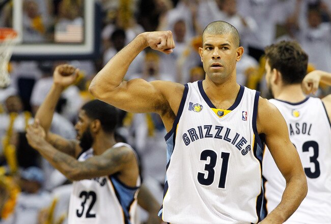 MEMPHIS, TN - MAY 13:  Shane Battier #31 of the Memphis Grizzlies calls a defensive play against the Oklahoma City Thunder in Game Six of the Western Conference Semifinals in the 2011 NBA Playoffs at FedExForum on May 13, 2011 in Memphis, Tennessee.  NOTE TO USER: User expressly acknowledges and agrees that, by downloading and/or using this photograph, User is consenting to the terms and conditions of the Getty Images License Agreement.  (Photo by Kevin C. Cox/Getty Images)