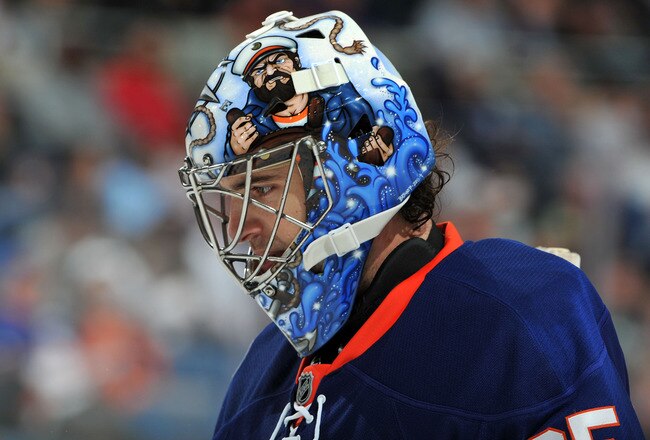 UNIONDALE, NY - OCTOBER 13: Al Montoya #35 of the New York Islanders looks at the ice during the third period against the Tampa Bay Lightning at Nassau Coliseum on October 13, 2011 in Uniondale, New York. (Christopher Pasatieri/Getty Images)