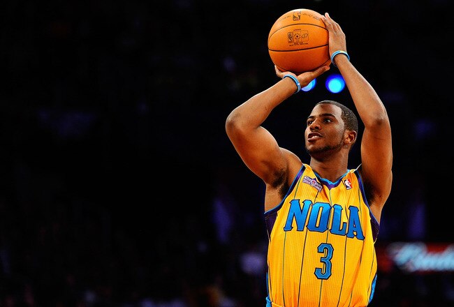 LOS ANGELES, CA - FEBRUARY 19:  Chris Paul #3 of the New Orleans Hornets competes in the Taco Bell Skills Challenge apart of NBA All-Star Saturday Night at Staples Center on February 19, 2011 in Los Angeles, California.  (Photo by Kevork Djansezian/Getty Images)