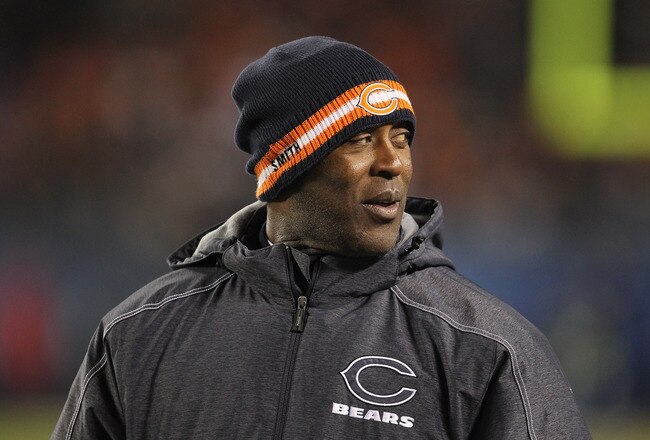 CHICAGO, IL - NOVEMBER 20:  Head coach Lovie Smith of the Chicago Bears talks with a coach on the sidelines against the San Diego Chargers at Soldier Field on November 20, 2011 in Chicago, Illinois. The Bears defeated the Chargers 31-20.  (Photo by Jonathan Daniel/Getty Images)