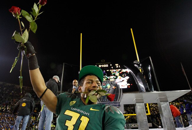 EUGENE, OR - DECEMBER 02:  Avery Patterson #31 of the Oregon Ducks celebrates the 49-31 victory over the UCLA Bruins  during the Pac 12 Championship Game on December 2, 2011 at the Autzen Stadium in Eugene, Oregon.  (Photo by Jonathan Ferrey/Getty Images)