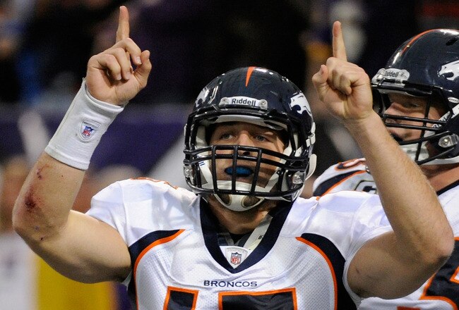 MINNEAPOLIS, MN - DECEMBER 4: Tim Tebow #15 of the Denver Broncos celebrates a two point conversion against the Minnesota Vikings in the fourth quarter on December 4, 2011 at Mall of America Field at the Hubert H. Humphrey Metrodome in Minneapolis, Minnesota. The Broncos defeated the Vikings 35-32. (Photo by Hannah Foslien/Getty Images)