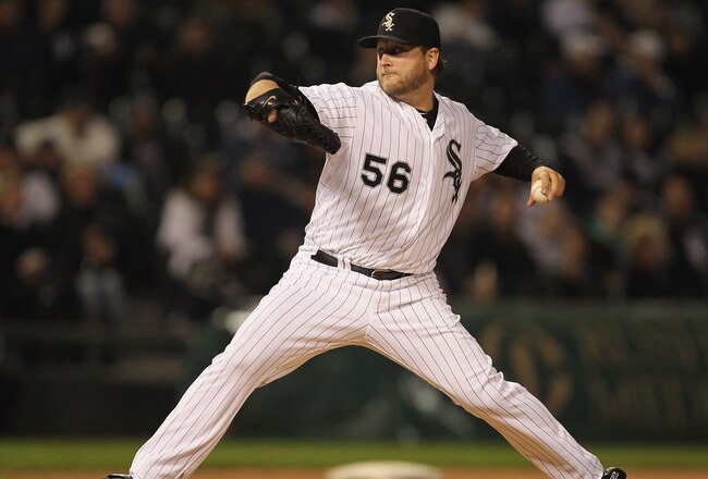 CHICAGO, IL - SEPTEMBER 27:  Starting pitcher Mark Buehrle #56 of the Chicago White Sox delivers the ball against the Toronto Blue Jays at U.S. Cellular Field on September 27, 2011 in Chicago, Illinois.  (Photo by Jonathan Daniel/Getty Images)