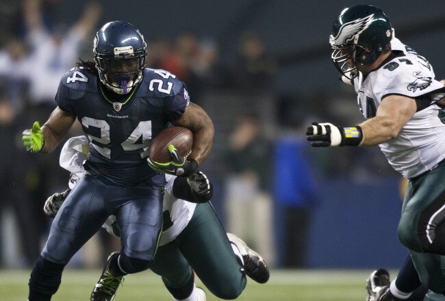 SEATTLE, WA - DECEMBER 1:  Marshawn Lynch #24 of the Seattle Seahawks runs against the Philadelphia Eagles at CenturyLink Field December 1, 2011 in Seattle, Washington. Seattle won 31-14. (Photo by Jay Drowns/Getty Images)