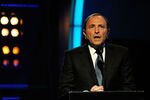 LAS VEGAS, NV - JUNE 22:  NHL commissioner Gary Bettman speaks during the 2011 NHL Awards at The Pearl concert theater at the Palms Casino Resort June 22, 2011 in Las Vegas, Nevada.  (Photo by Ethan Miller/Getty Images)