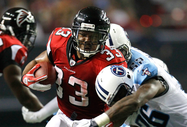 MICHAEL TURNER Fantasy Stats: Falcons RB Held To 76 Yards Rushing