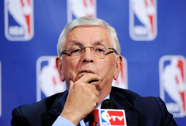 NEW YORK, NY - NOVEMBER 10:  NBA Commissioner David Stern speaks at a press conference after the NBA and NBA Player's Association met to negotiate the CBA at The Helmsley Hotel on November 10, 2011 in New York City.  (Photo by Patrick McDermott/Getty Images)