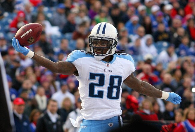 ORCHARD PARK, NY - DECEMBER 04:  Chris Johnson #28 of the Tennessee Titans scores his second touchdown of the game in the first half against the Buffalo Bills at Ralph Wilson Stadium on December 4, 2011 in Orchard Park, New York.  (Photo by Rick Stewart/Getty Images)