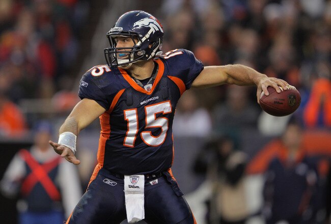 DENVER, CO - DECEMBER 11:  Quarterback Tim Tebow #15 of the Denver Broncos delivers a pass against the Chicago Bears at Sports Authority Field at Mile High on December 11, 2011 in Denver, Colorado. The Broncos defeated the Bears 13-10 in overtime.  (Photo by Doug Pensinger/Getty Images)