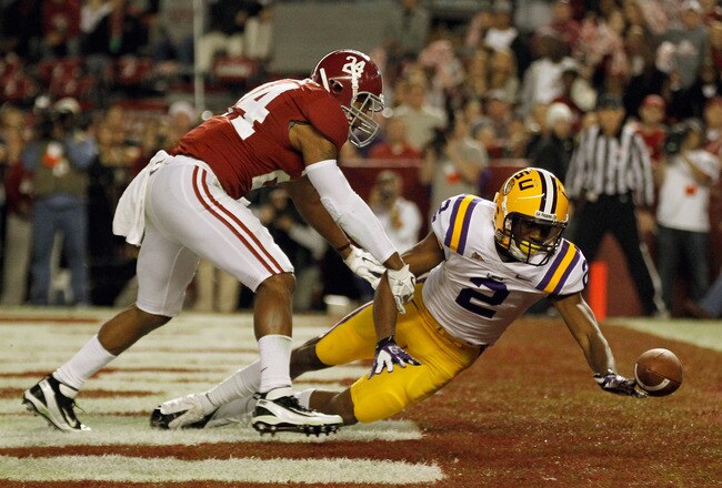 TUSCALOOSA, AL - NOVEMBER 05:  Rueben Randle #2 of the LSU Tigers misses a catch in the end zone with DeQuan Menzie #24 of the Alabama Crimson Tide during the second half of the game at Bryant-Denny Stadium on November 5, 2011 in Tuscaloosa, Alabama.  (Photo by Streeter Lecka/Getty Images)