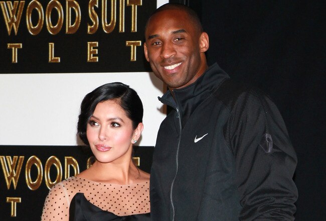 HOLLYWOOD, CA - FEBRUARY 19:  NBA player Kobe Bryant (R) and wife Vanessa Bryant attend his hand and footprint ceremony at Grauman's Chinese Theater on February 19, 2011 in Hollywood, California.  (Photo by David Livingston/Getty Images)