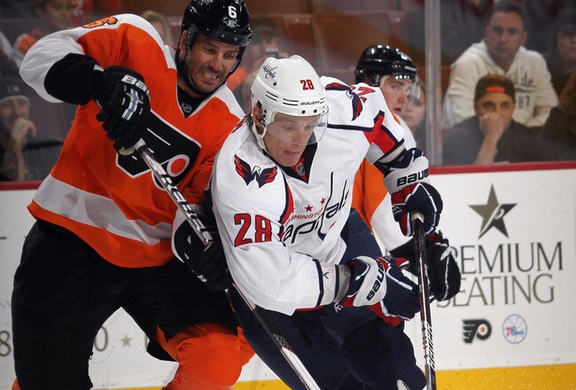 PHILADELPHIA, PA - OCTOBER 20:  Alexander Semin #28 of the Washington Capitals skates against the Philadelphia Flyers at the Wells Fargo Center on October 20, 2011 in Philadelphia, Pennsylvania. The Capitals defeated the Flyers 5-2.  (Photo by Bruce Bennett/Getty Images)