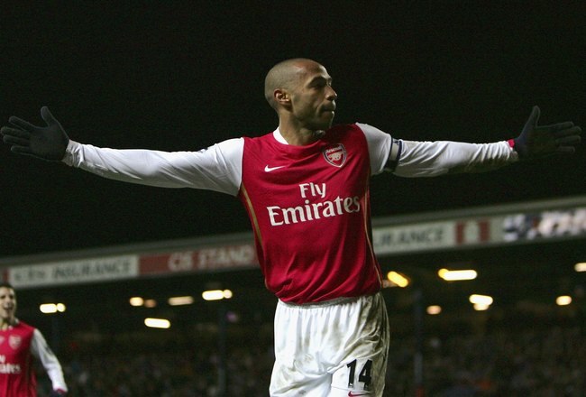 BLACKBURN, UNITED KINGDOM - JANUARY 13:  Thierry Henry of Arsenal celebrates scoring his team's second goal during the Barclays Premiership match between Blackburn Rovers and Arsenal at Ewood Park on January 13, 2007 in Blackburn, England.  (Photo by Laurence Griffiths/Getty Images)