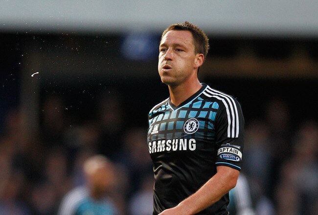 LONDON, ENGLAND - OCTOBER 23:  Angry John Terry of Chelsea reacts during the Barclays Premier League match between Queens Park Rangers and Chelsea at Loftus Road on October 23, 2011 in London, England.  (Photo by Paul Gilham/Getty Images)