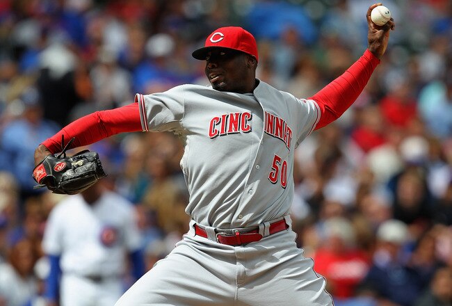 CHICAGO, IL - SEPTEMBER 05:  Starting pitcher Dontrelle Willis #50 of the Cincinnati Reds delivers the ball against the Chicago Cubs at Wrigley Field on September 5, 2011 in Chicago, Illinois.  (Photo by Jonathan Daniel/Getty Images)