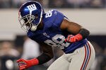 ARLINGTON, TX - DECEMBER 11:  Hakeem Nicks #88 of the New York Giants celebrates against the Dallas Cowboys at Cowboys Stadium on December 11, 2011 in Arlington, Texas.  (Photo by Tom Pennington/Getty Images)