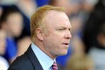 LIVERPOOL, ENGLAND - SEPTEMBER 10:  Aston Villa manager Alex McLeish looks on during the Barclays Premier League match between Everton and Aston Villa at Goodison Park on September 10, 2011 in Liverpool, England.  (Photo by Chris Brunskill/Getty Images)