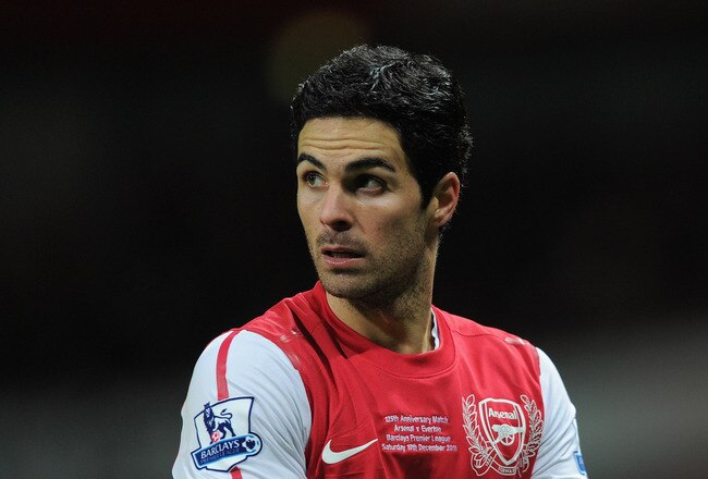 LONDON, ENGLAND - DECEMBER 10:  Mikel Arteta of Arsenal looks on during the Barclays Premier League match between Arsenal and Everton at Emirates Stadium on December 10, 2011 in London, England.  (Photo by Michael Regan/Getty Images)