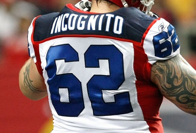 ATLANTA - DECEMBER 27:  Richie Incognito #62 of the Buffalo Bills against the Atlanta Falcons at Georgia Dome on December 27, 2009 in Atlanta, Georgia.  (Photo by Kevin C. Cox/Getty Images)