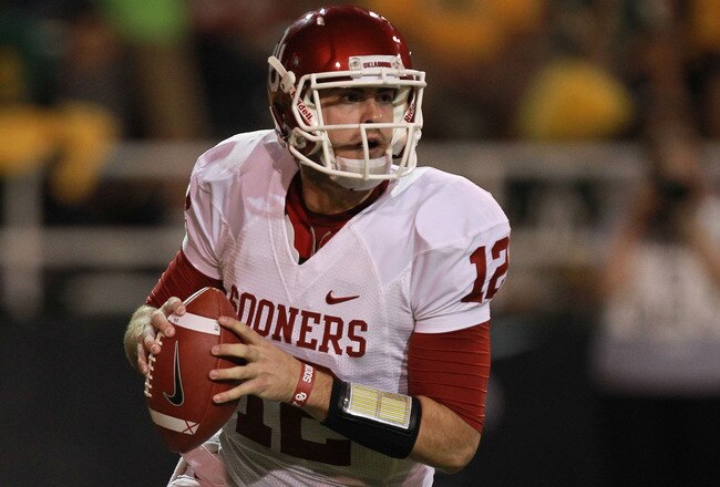 WACO, TX - NOVEMBER 19:  Landry Jones #12 of the Oklahoma Sooners at Floyd Casey Stadium on November 19, 2011 in Waco, Texas.  (Photo by Ronald Martinez/Getty Images)