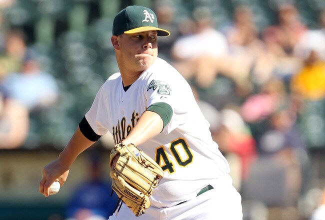 OAKLAND, CA - SEPTEMBER 05:  Andrew Bailey #40 of the Oakland Athletics pitches against the Kansas City Royals at O.co Coliseum on September 5, 2011 in Oakland, California.  (Photo by Ezra Shaw/Getty Images)