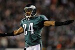 PHILADELPHIA, PA - DECEMBER 18:  Nnamdi Asomugha #24 of the Philadelphia Eagles reacts after a play against the New York Jets at Lincoln Financial Field on December 18, 2011 in Philadelphia, Pennsylvania.  (Photo by Patrick McDermott/Getty Images)