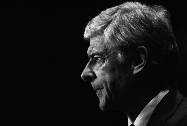 BIRMINGHAM, ENGLAND - DECEMBER 21: Arsene Wenger of Arsenal looks on during the barclays Premier League match between Aston Villa and Arsenal at Villa Park on December 21, 2011 in Birmingham, England.  (Photo by Laurence Griffiths/Getty Images)