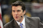 MILWAUKEE - MARCH 3: ESPN Gameday host Rece Davis give life commentary before the game between the Marquette Golden Eagles and the Pittsburgh Panthers on March 3, 2007 at the Bradley Center in Milwaukee, Wisconsin. (Photo by Jonathan Daniel/Getty Images)
