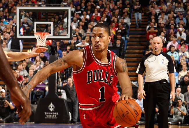 SACRAMENTO, CA - DECEMBER 29:  Derrick Rose #1 of the Chicago Bulls dribbles the ball during their game against the Sacramento Kings at Power Balance Pavilion on December 29, 2011 in Sacramento, California. NOTE TO USER: User expressly acknowledges and agrees that, by downloading and or using this photograph, User is consenting to the terms and conditions of the Getty Images License Agreement.  (Photo by Ezra Shaw/Getty Images)