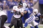 INDIANAPOLIS, IN - NOVEMBER 13:  Maurice Jones-Drew #32 of the Jacksonville Jaguars runs with the ball during the game against the Indianapolis Colts at Lucas Oil Stadium on November 13, 2011 in Indianapolis, Indiana.  The Jaguars won 17-3.  (Photo by Andy Lyons/Getty Images)