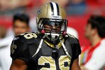 TAMPA, FL - OCTOBER 16:  Running back Mark Ingram #28 of the New Orleans Saints warms up just before the start of the game against the Tampa Bay Buccaneers at Raymond James Stadium on October 16, 2011 in Tampa, Florida.  (Photo by J. Meric/Getty Images)