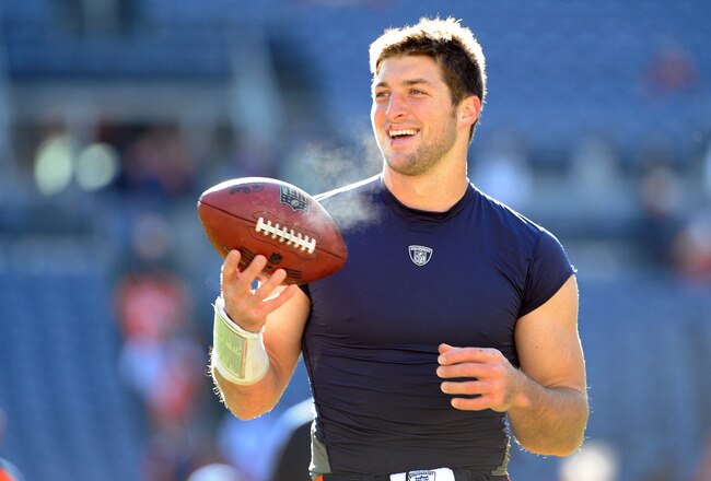 DENVER, CO - JANUARY 1: Tim Tebow #15 of the Denver Broncos warms up prior to the game against Kansas City Chiefs at Sports Authority Field at Mile High on January 1, 2012 in Denver, Colorado.  (Photo by Garrett W. Ellwood/Getty Images)