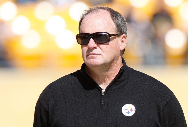 PITTSBURGH - SEPTEMBER 18:  Director of football operations Kevin Colbert watches the Pittsburgh Steelers warm up prior to the game against the Seattle Seahawks on September 18, 2011 at Heinz Field in Pittsburgh, Pennsylvania.  (Photo by Jared Wickerham/Getty Images)