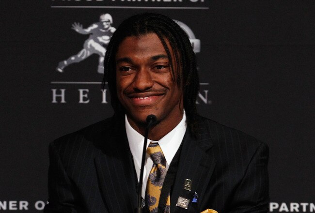 NEW YORK, NY - DECEMBER 10:  Heisman Trophy finalist Robert Griffin III of the Baylor Bears speaks during a press conference at The New York Marriott Marquis on December 10, 2011 in New York City.  (Photo by Jeff Zelevansky/Getty Images)