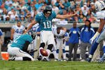 JACKSONVILLE, FL - JANUARY 01:  Kicker Josh Scobee #10  of the Jacksonville Jaguars converts a field goal against the Indianapolis Colts January 1, 2012 at EverBank Field in Jacksonville, Florida.  Scobee converted four field goals in the game. (Photo by Al Messerschmidt/Getty Images)